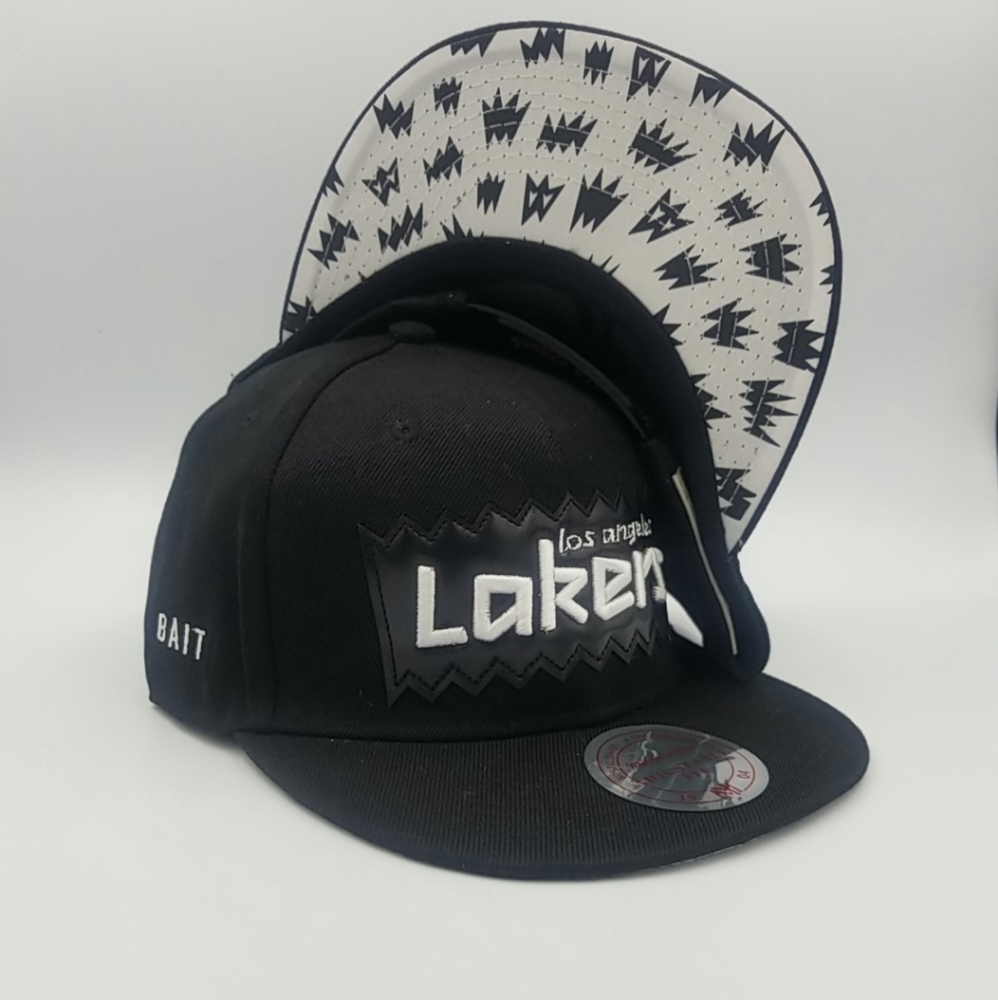 Los Angeles Lakers Snapback Mitchell and Ness